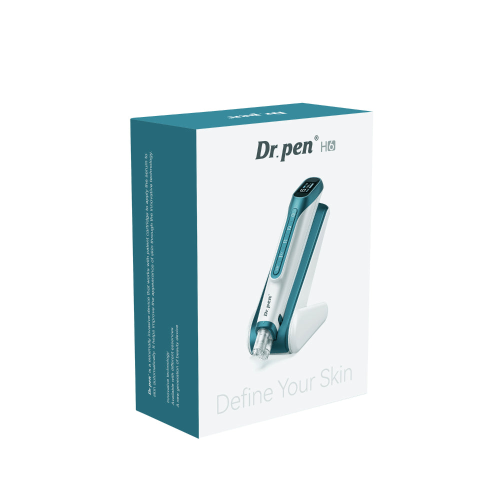 Dr. Pen H6 Hydra Pen v originálnom balení s obrázkom microneedlingového pera a príslušného stojana.